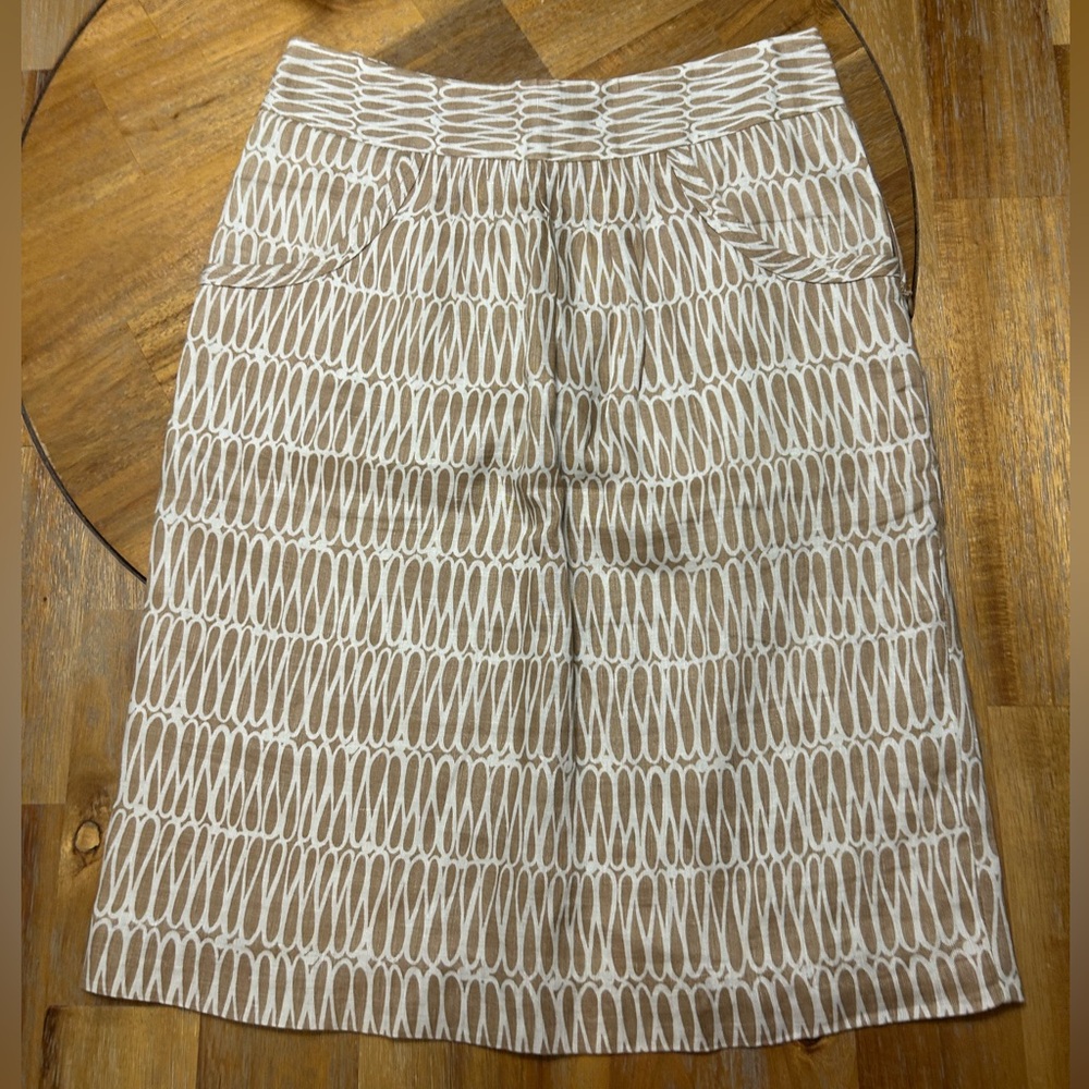 Boden Tan and White Linen and Cotton Skirt